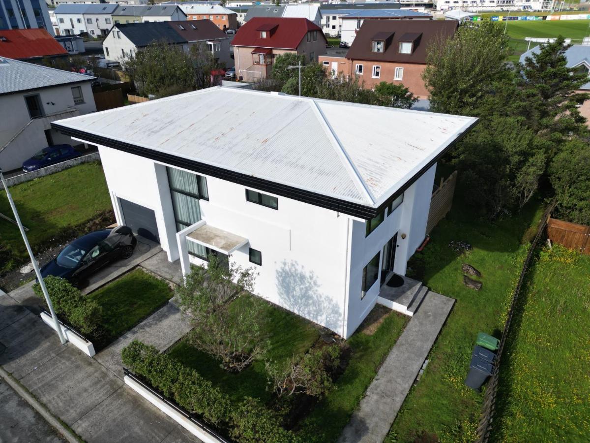Keflavik Apartments 101 Exterior photo
